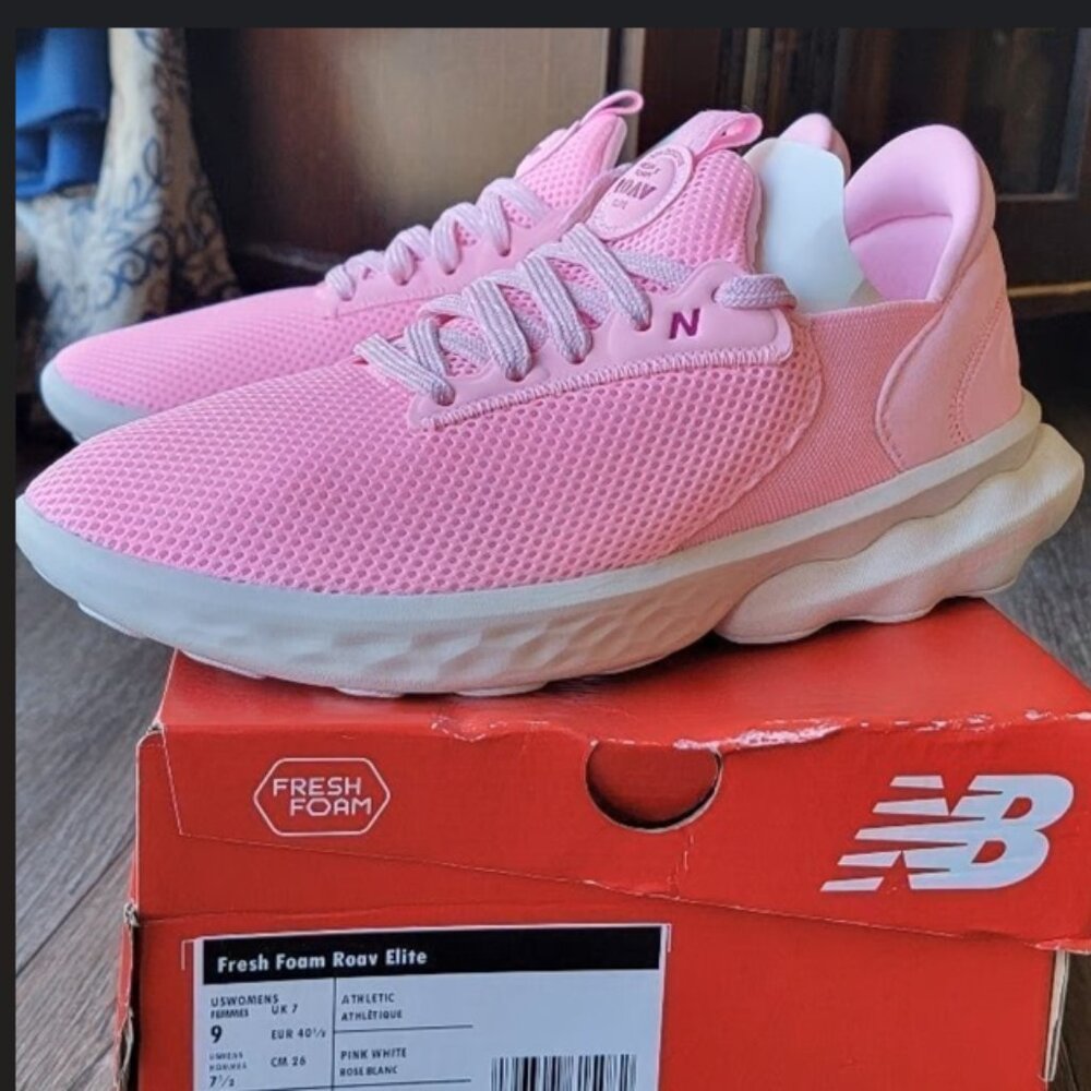 new balance shoe size 9 /SALE!